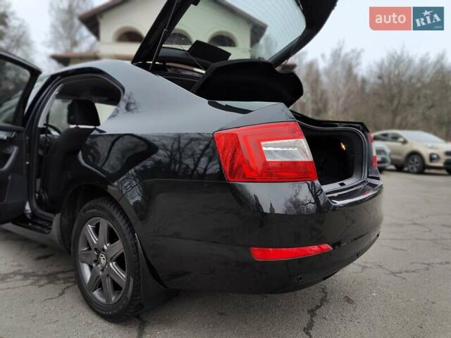 Чорний Шкода Октавія, об'ємом двигуна 1.4 л та пробігом 252 тис. км за 9990 $, фото 12 на Automoto.ua