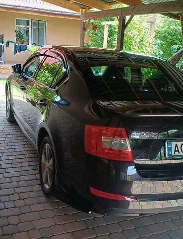 Черный Шкода Октавия, объемом двигателя 1.8 л и пробегом 261 тыс. км за 10750 $, фото 13 на Automoto.ua