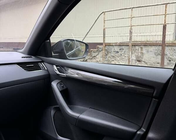 Черный Шкода Октавия, объемом двигателя 1.97 л и пробегом 148 тыс. км за 16700 $, фото 10 на Automoto.ua