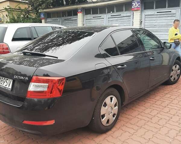 Чорний Шкода Октавія, об'ємом двигуна 1.6 л та пробігом 143 тис. км за 8000 $, фото 2 на Automoto.ua