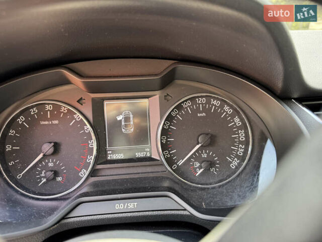 Шкода Октавия 2014 в Борисполе на Automoto.ua Черный Шкода Октавия, объемом двигателя 1.97 л и пробегом 218 тыс. км за 12500 $, фото 13 на Automoto.ua