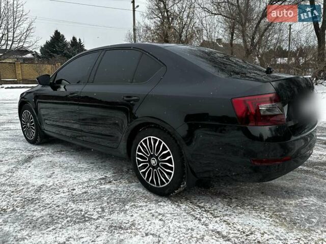 Черный Шкода Октавия, объемом двигателя 1.8 л и пробегом 205 тыс. км за 10500 $, фото 3 на Automoto.ua