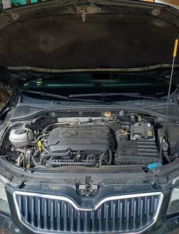 Черный Шкода Октавия, объемом двигателя 1.8 л и пробегом 261 тыс. км за 10750 $, фото 10 на Automoto.ua