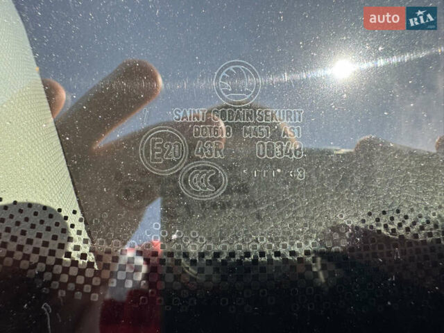 Шкода Октавия 2014 в Борисполе на Automoto.ua Черный Шкода Октавия, объемом двигателя 1.97 л и пробегом 218 тыс. км за 12500 $, фото 35 на Automoto.ua