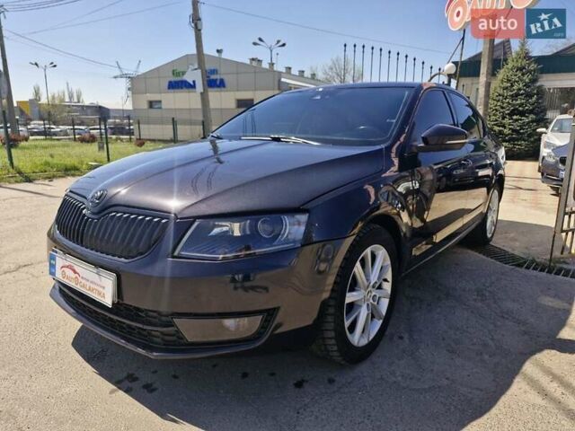 Черный Шкода Октавия, объемом двигателя 1.6 л и пробегом 255 тыс. км за 10499 $, фото 2 на Automoto.ua