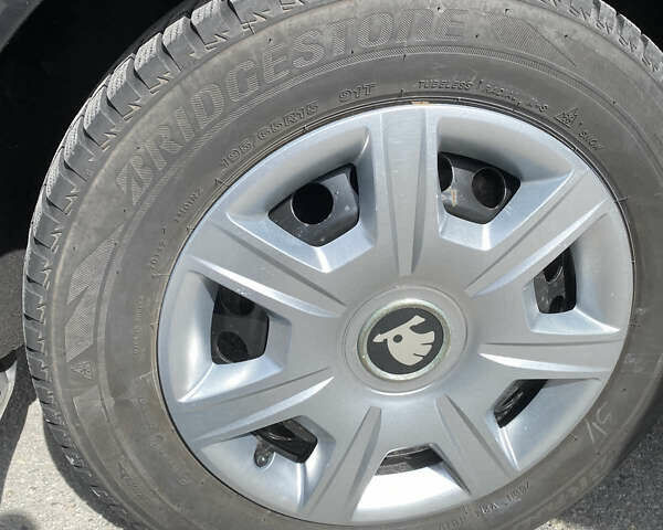 Шкода Октавия 2014 в Житомире на Automoto.ua Черный Шкода Октавия, объемом двигателя 1.6 л и пробегом 237 тыс. км за 11000 $, фото 26 на Automoto.ua