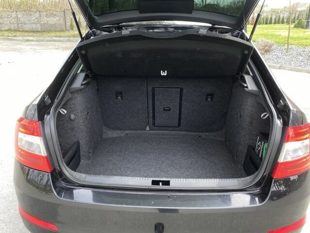 Черный Шкода Октавия, объемом двигателя 1.6 л и пробегом 237 тыс. км за 10900 $, фото 14 на Automoto.ua