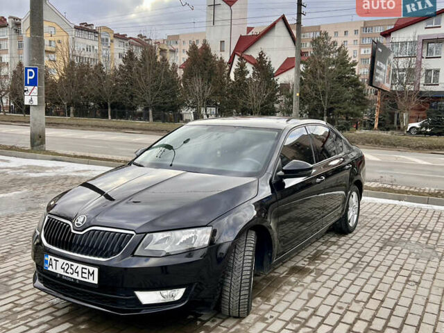 Черный Шкода Октавия, объемом двигателя 1.2 л и пробегом 199 тыс. км за 8000 $, фото 2 на Automoto.ua