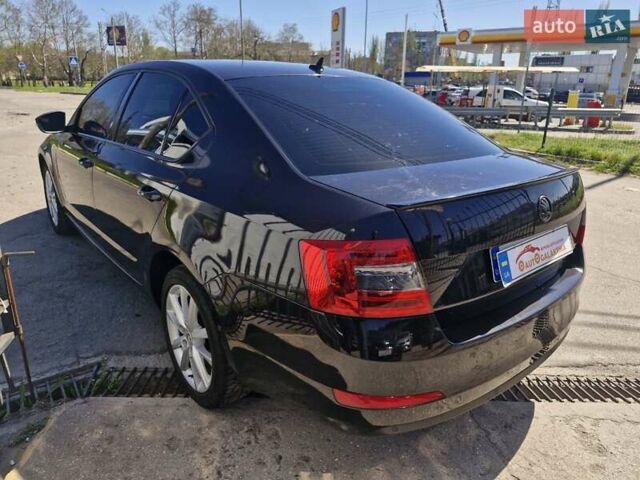 Черный Шкода Октавия, объемом двигателя 1.6 л и пробегом 255 тыс. км за 10499 $, фото 3 на Automoto.ua