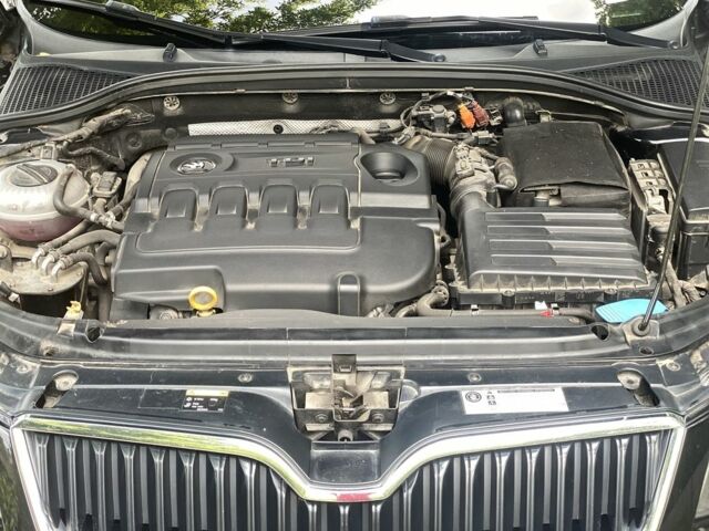 Черный Шкода Октавия, объемом двигателя 1.6 л и пробегом 237 тыс. км за 10900 $, фото 22 на Automoto.ua