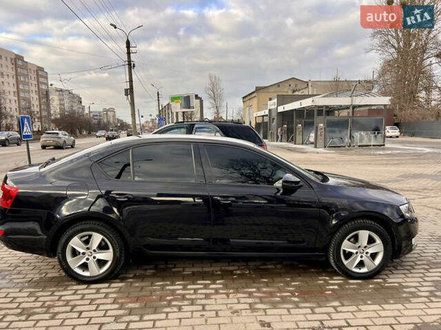 Черный Шкода Октавия, объемом двигателя 1.2 л и пробегом 199 тыс. км за 8000 $, фото 6 на Automoto.ua