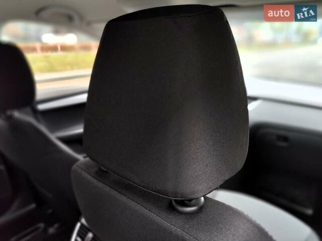 Черный Шкода Октавия, объемом двигателя 1.4 л и пробегом 252 тыс. км за 9990 $, фото 54 на Automoto.ua