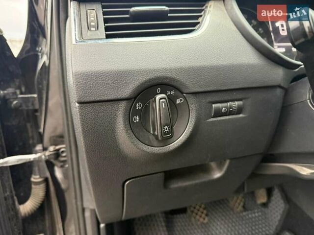 Черный Шкода Октавия, объемом двигателя 1.97 л и пробегом 226 тыс. км за 11500 $, фото 15 на Automoto.ua