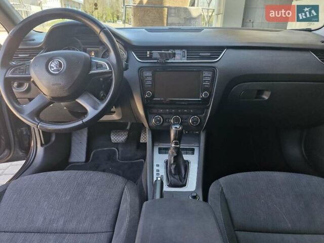 Черный Шкода Октавия, объемом двигателя 1.6 л и пробегом 255 тыс. км за 10499 $, фото 15 на Automoto.ua