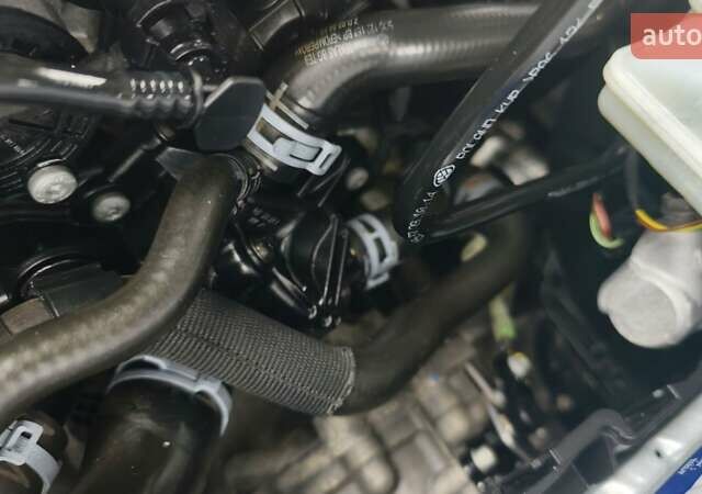 Черный Шкода Октавия, объемом двигателя 1.4 л и пробегом 221 тыс. км за 10900 $, фото 49 на Automoto.ua