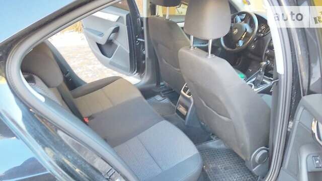 Черный Шкода Октавия, объемом двигателя 1.4 л и пробегом 190 тыс. км за 8800 $, фото 5 на Automoto.ua