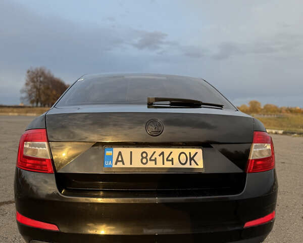 Шкода Октавія 2015 у Сумах на Automoto.ua Чорний Шкода Октавія, об'ємом двигуна 1.6 л та пробігом 258 тис. км за 8350 $, фото 5 на Automoto.ua