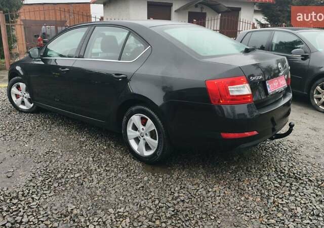 Черный Шкода Октавия, объемом двигателя 1.4 л и пробегом 221 тыс. км за 10900 $, фото 4 на Automoto.ua