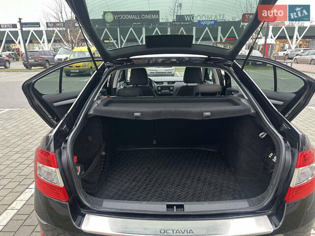 Чорний Шкода Октавія, об'ємом двигуна 1.4 л та пробігом 91 тис. км за 13500 $, фото 2 на Automoto.ua