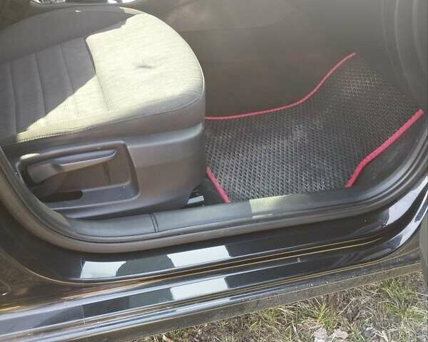 Черный Шкода Октавия, объемом двигателя 1.98 л и пробегом 183 тыс. км за 15500 $, фото 8 на Automoto.ua