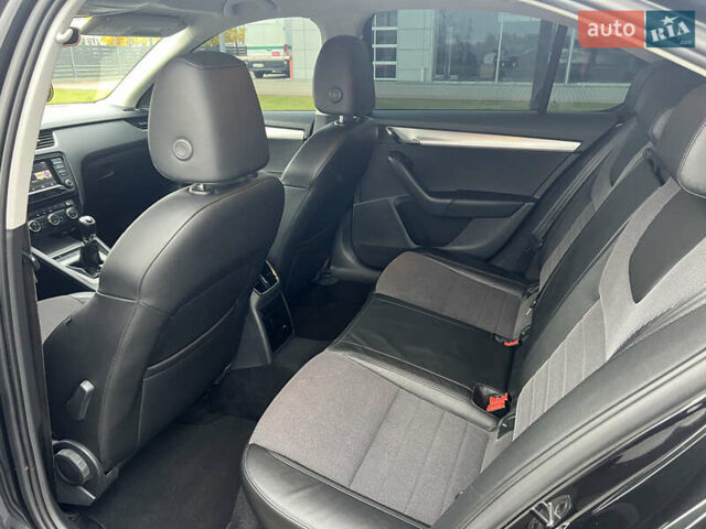 Шкода Октавія 2016 у Мукачеве на Automoto.ua Чорний Шкода Октавія, об'ємом двигуна 1.6 л та пробігом 257 тис. км за 11950 $, фото 9 на Automoto.ua