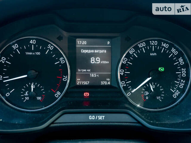 Черный Шкода Октавия, объемом двигателя 1.8 л и пробегом 211 тыс. км за 11990 $, фото 14 на Automoto.ua