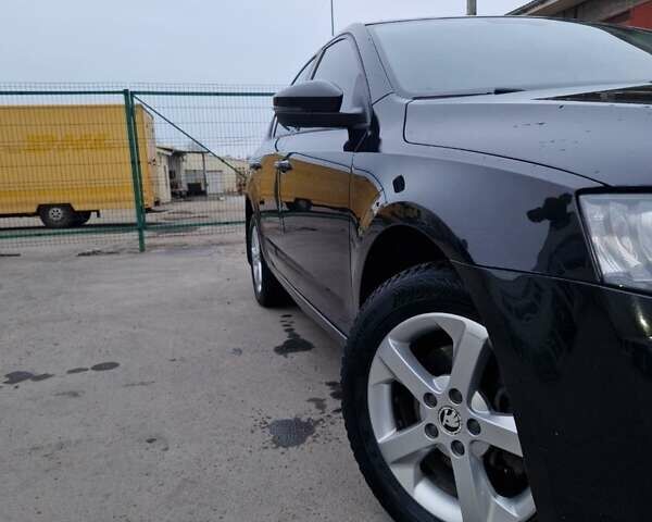 Черный Шкода Октавия, объемом двигателя 1.97 л и пробегом 250 тыс. км за 12500 $, фото 2 на Automoto.ua