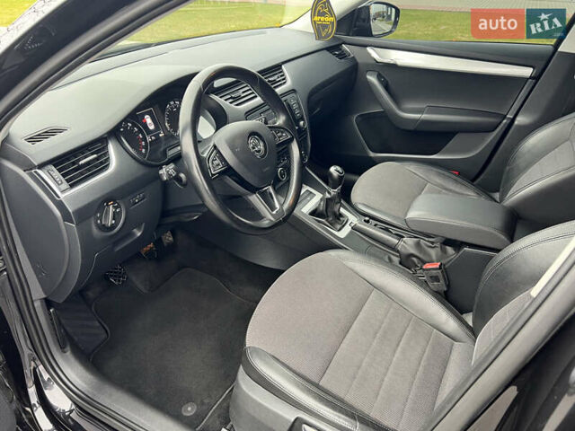 Шкода Октавія 2016 у Мукачеве на Automoto.ua Чорний Шкода Октавія, об'ємом двигуна 1.6 л та пробігом 257 тис. км за 11950 $, фото 8 на Automoto.ua