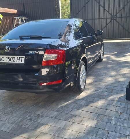 Шкода Октавия 2016 в Киеве на Automoto.ua Черный Шкода Октавия, объемом двигателя 1.6 л и пробегом 277 тыс. км за 11200 $, фото 8 на Automoto.ua