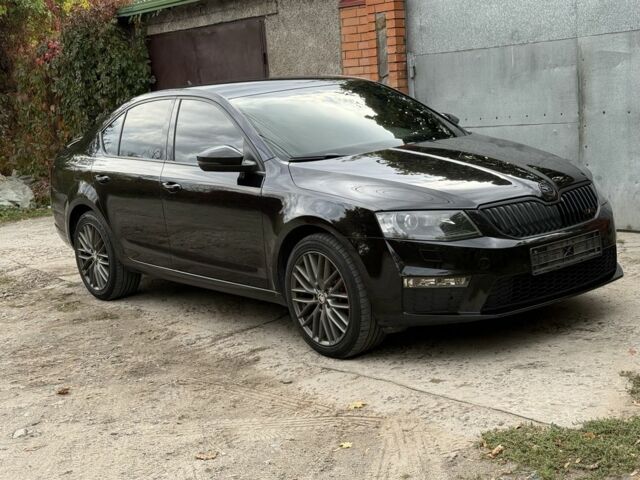 Черный Шкода Октавия, объемом двигателя 2 л и пробегом 132 тыс. км за 17900 $, фото 6 на Automoto.ua