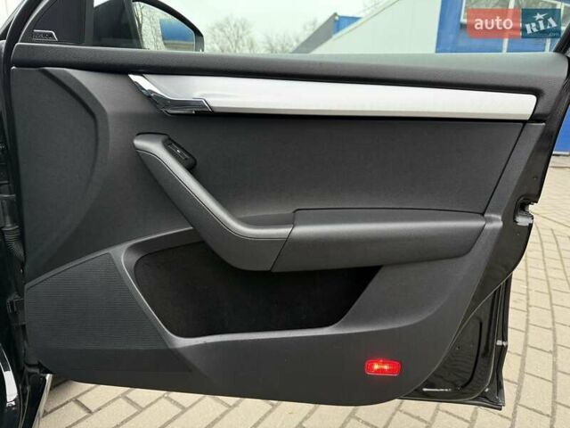 Чорний Шкода Октавія, об'ємом двигуна 1.97 л та пробігом 227 тис. км за 14700 $, фото 43 на Automoto.ua