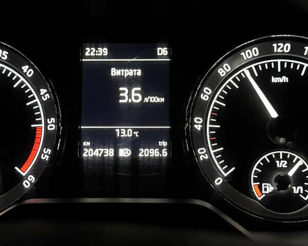 Черный Шкода Октавия, объемом двигателя 1.97 л и пробегом 205 тыс. км за 17200 $, фото 26 на Automoto.ua