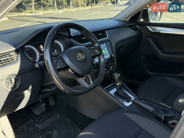 Шкода Октавія 2017 у Одесі на Automoto.ua Чорний Шкода Октавія, об'ємом двигуна 1.8 л та пробігом 260 тис. км за 14700 $, фото 11 на Automoto.ua