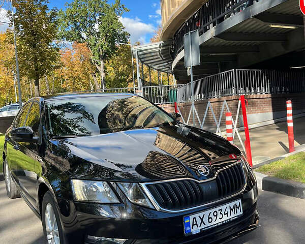 Шкода Октавия 2017 в Харькове на Automoto.ua Черный Шкода Октавия, объемом двигателя 1.8 л и пробегом 122 тыс. км за 15000 $, фото 2 на Automoto.ua