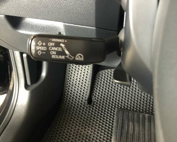 Черный Шкода Октавия, объемом двигателя 1.97 л и пробегом 235 тыс. км за 18200 $, фото 13 на Automoto.ua