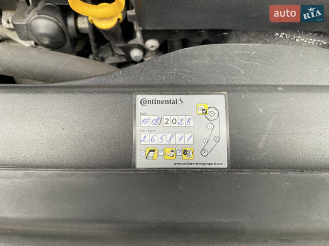 Черный Шкода Октавия, объемом двигателя 1.6 л и пробегом 269 тыс. км за 14200 $, фото 25 на Automoto.ua