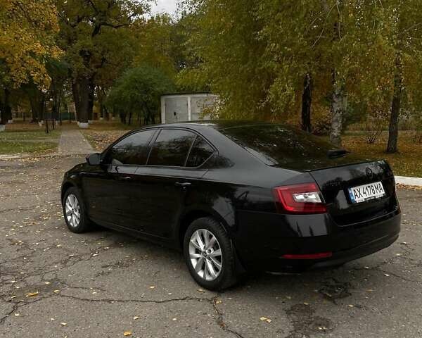 Черный Шкода Октавия, объемом двигателя 1.8 л и пробегом 74 тыс. км за 16999 $, фото 11 на Automoto.ua