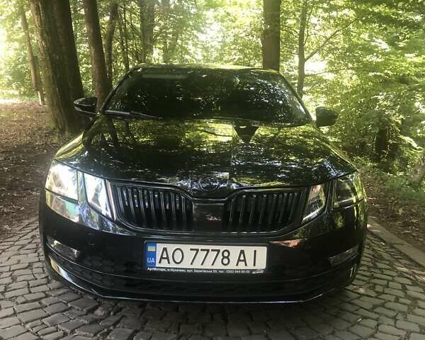Черный Шкода Октавия, объемом двигателя 1.97 л и пробегом 235 тыс. км за 18200 $, фото 2 на Automoto.ua