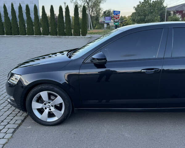 Черный Шкода Октавия, объемом двигателя 1.97 л и пробегом 205 тыс. км за 17200 $, фото 7 на Automoto.ua