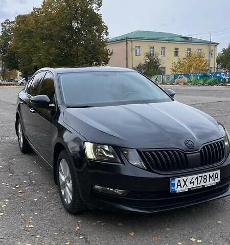 Черный Шкода Октавия, объемом двигателя 1.8 л и пробегом 74 тыс. км за 16999 $, фото 29 на Automoto.ua