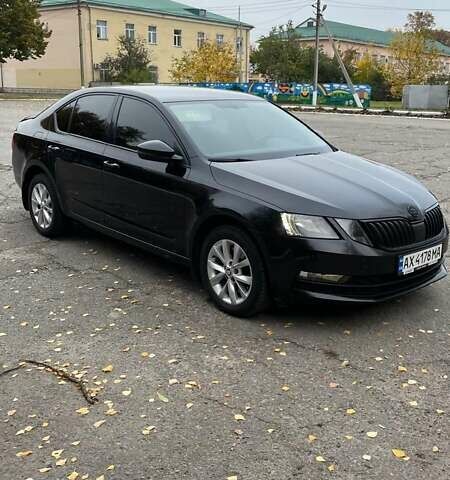 Черный Шкода Октавия, объемом двигателя 1.8 л и пробегом 74 тыс. км за 16999 $, фото 51 на Automoto.ua