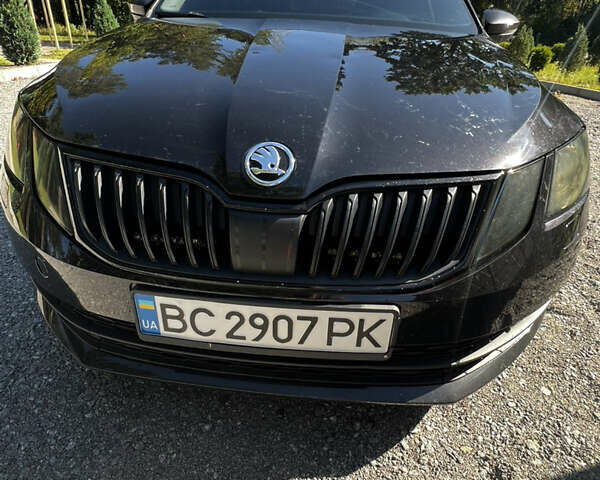 Черный Шкода Октавия, объемом двигателя 1.6 л и пробегом 309 тыс. км за 10400 $, фото 8 на Automoto.ua