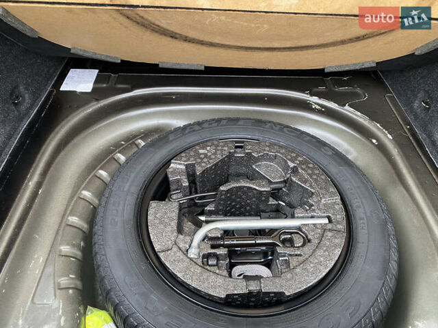 Черный Шкода Октавия, объемом двигателя 1.6 л и пробегом 269 тыс. км за 14200 $, фото 19 на Automoto.ua