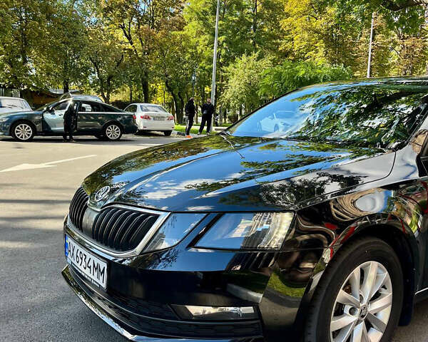 Шкода Октавия 2017 в Харькове на Automoto.ua Черный Шкода Октавия, объемом двигателя 1.8 л и пробегом 122 тыс. км за 15000 $, фото 3 на Automoto.ua