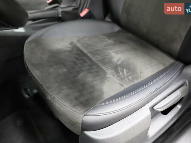 Черный Шкода Октавия, объемом двигателя 1.97 л и пробегом 252 тыс. км за 13999 $, фото 42 на Automoto.ua