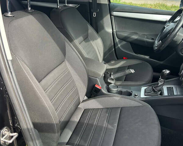 Шкода Октавія 2017 у Сумах на Automoto.ua Чорний Шкода Октавія, об'ємом двигуна 1.4 л та пробігом 124 тис. км за 13000 $, фото 11 на Automoto.ua