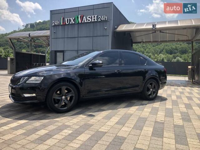 Черный Шкода Октавия, объемом двигателя 1.97 л и пробегом 235 тыс. км за 18200 $, фото 11 на Automoto.ua