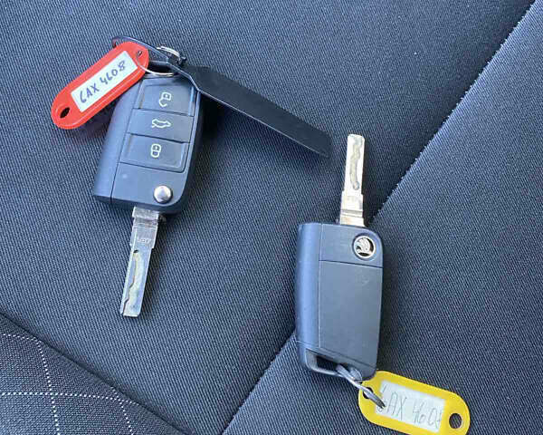 Черный Шкода Октавия, объемом двигателя 1.6 л и пробегом 232 тыс. км за 10700 $, фото 25 на Automoto.ua