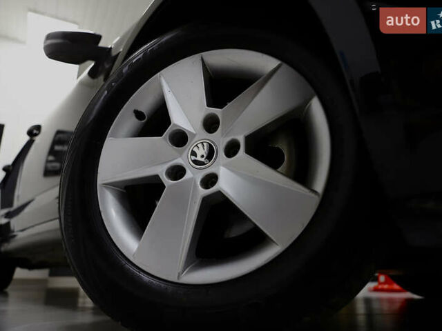 Черный Шкода Октавия, объемом двигателя 1.97 л и пробегом 163 тыс. км за 15900 $, фото 23 на Automoto.ua