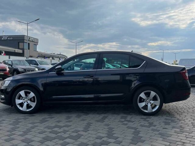 Черный Шкода Октавия, объемом двигателя 2 л и пробегом 291 тыс. км за 14900 $, фото 3 на Automoto.ua